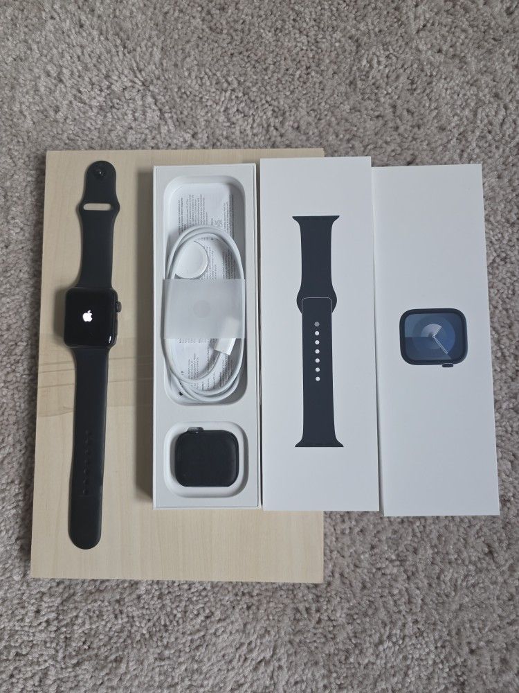 Apple Series 3 (42mm) & Series 9 (41mm)
