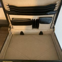 VTG Exeter LTD Leather Briefcase