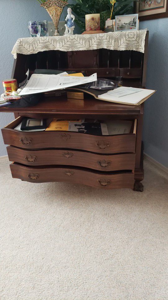 Vintage Desk - REDUCED 
