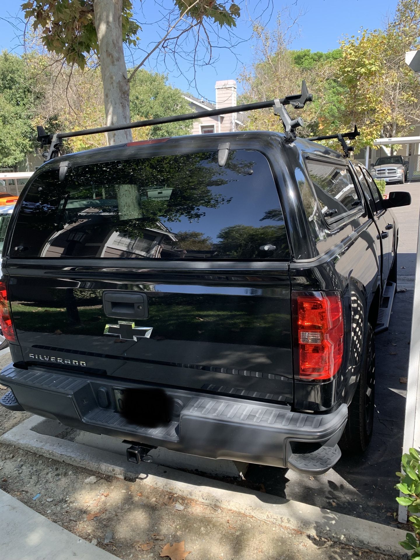 6.5 foot camper shell with Yakima roof rack