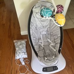 4moms MamaRoo4 Multi-Motion Baby Swing (model 1037) and Infant Insert (Pack of 2)