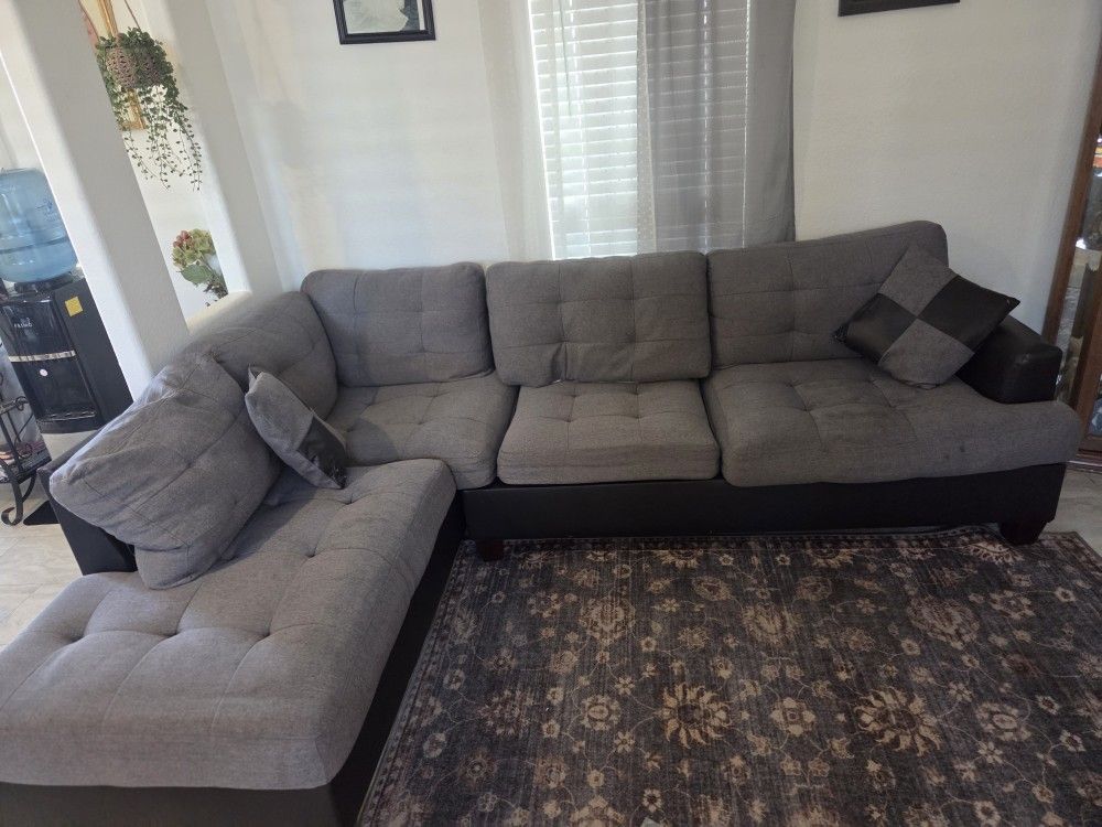 Sectional (GREY)