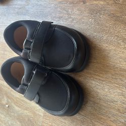 5 1/2 Orthopedic Shoes