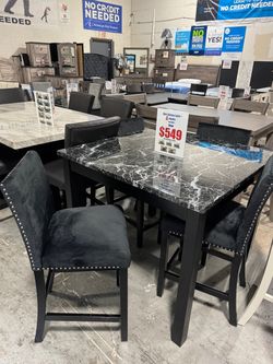 BRAND NEW DINING SET (table and chairs)!! SHOP NOW - PAY LATER!! NO CREDIT CHECK FINANCE AVAILABLE!!