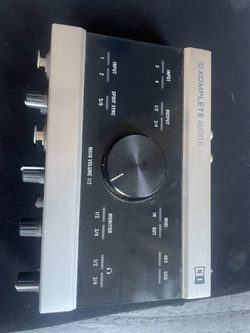 Komplete Audio 6 MK1 Audio Interface