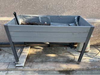 Garden bed