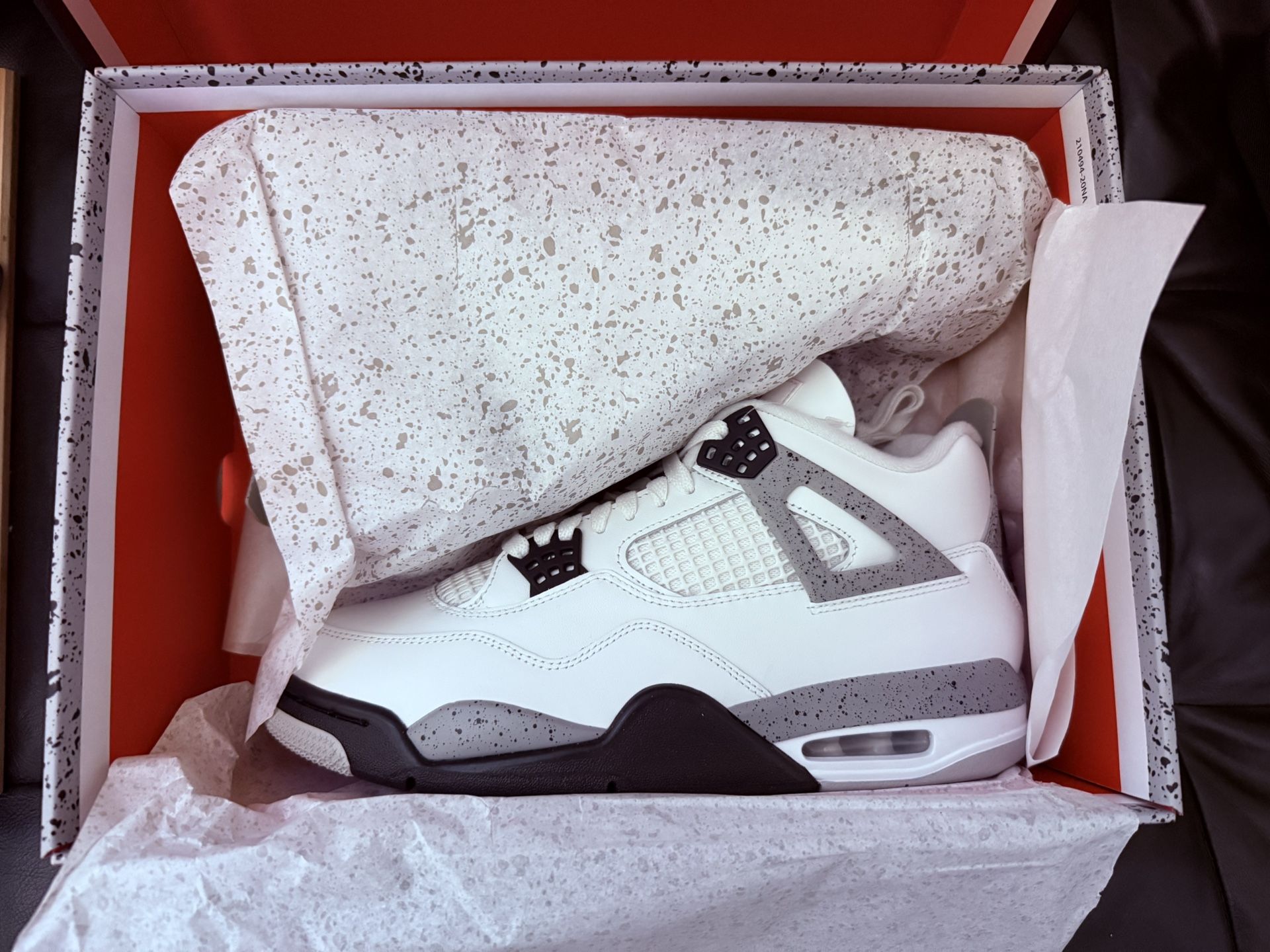 Jordan 4 Cement NEW SZ 10