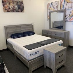 4 Piece Queen Bedroom Set 