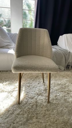 Boucle white single chair