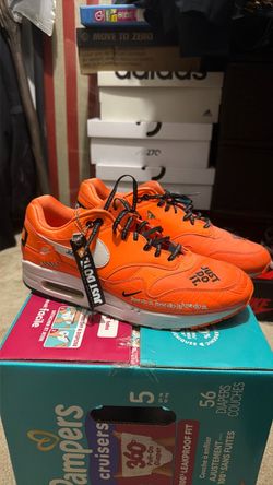 Nike Air Max LX “Just do it”  ORANGE