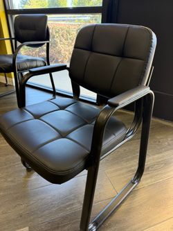 New Black Leather Office Guest Chair with Arms