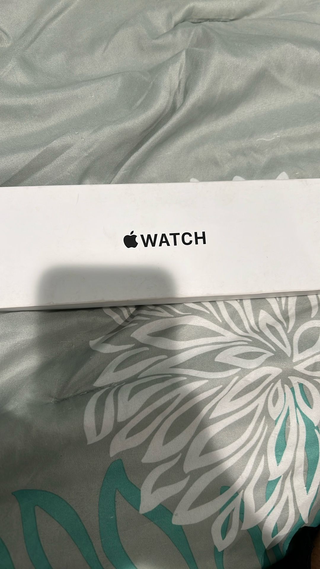 APPLE WATCH SALE NEVER USED