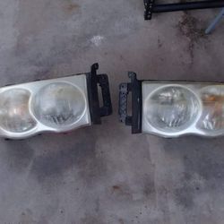 Sosge Ram Headlights