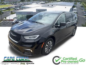 2022 Chrysler Pacifica Hybrid