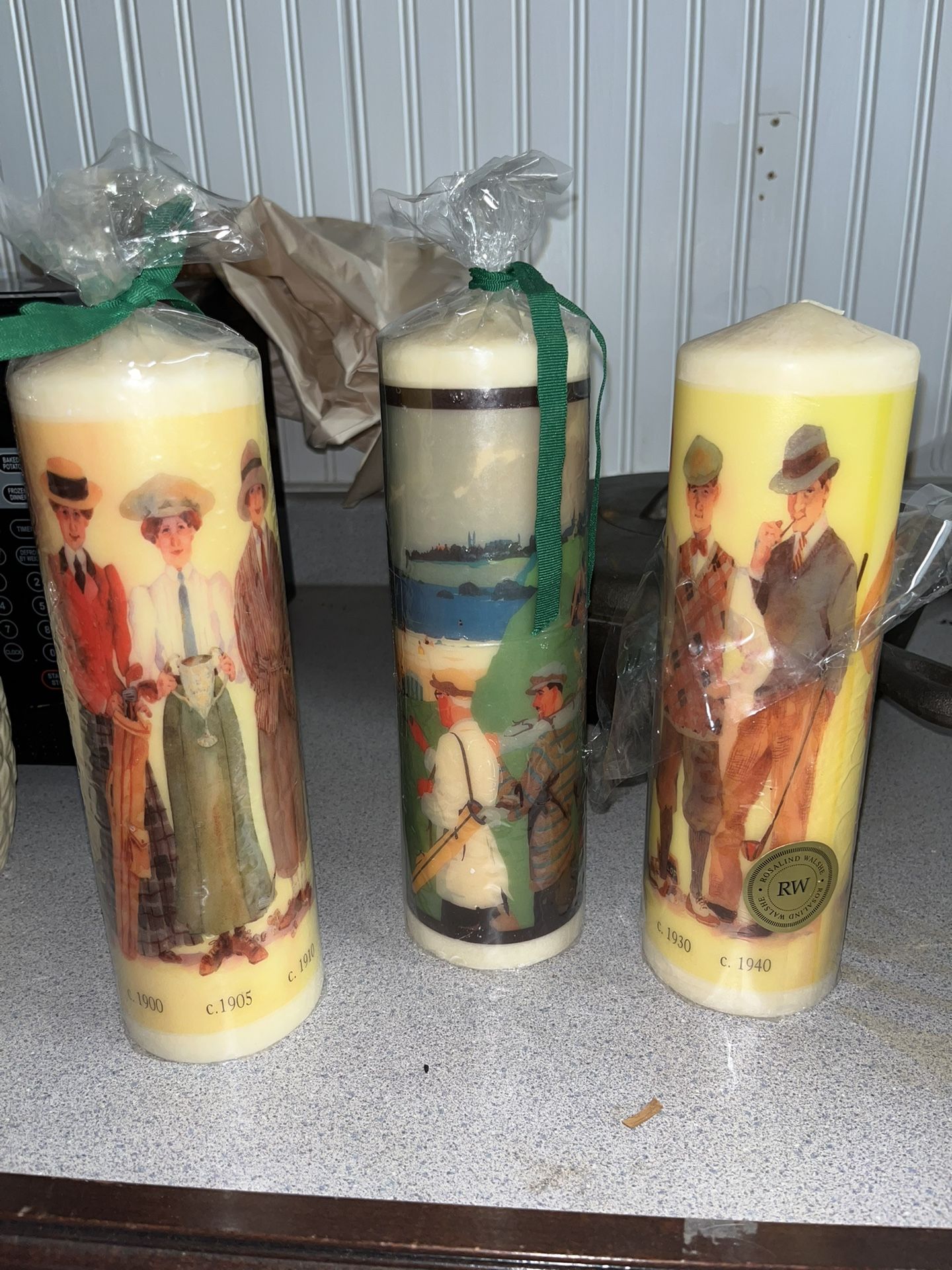 Vintage Saratoga Racetrack Candles