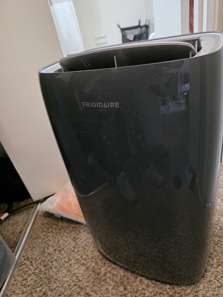 Frigidaire Portable AC 12000 BTU