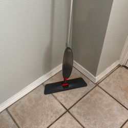 SPRAY MOP