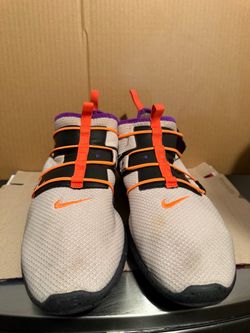 Nike Vortak men’s size 12 sneakers desert sand, orange and purple color-way