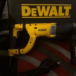 D25263 1 1/8 IN SDS HAMMER BASE