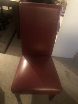 Dining Room Chairs In Good Condition
