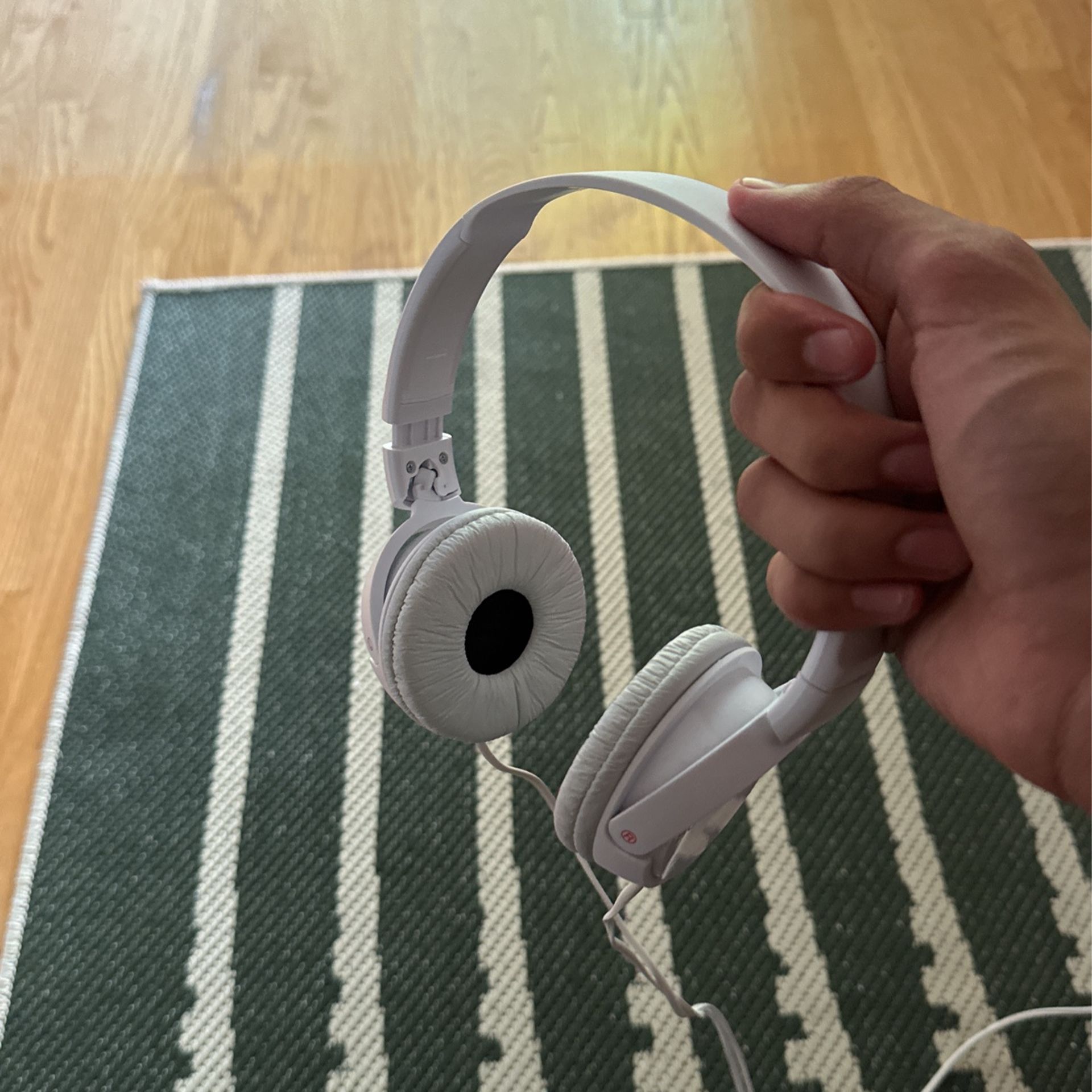 Wired Sony Studio Headphones