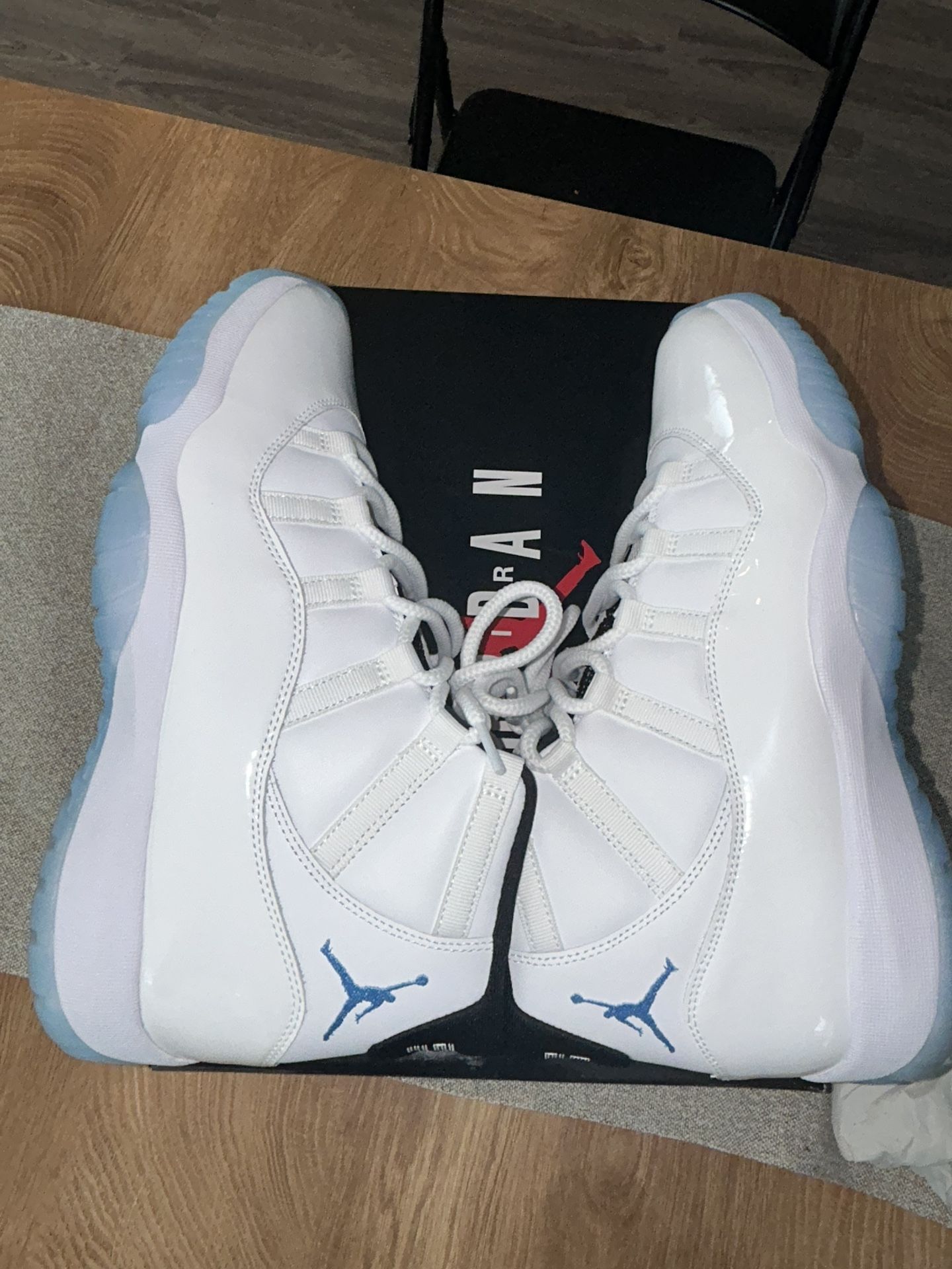 Air Jordan 11’s ‘Legend Blue’