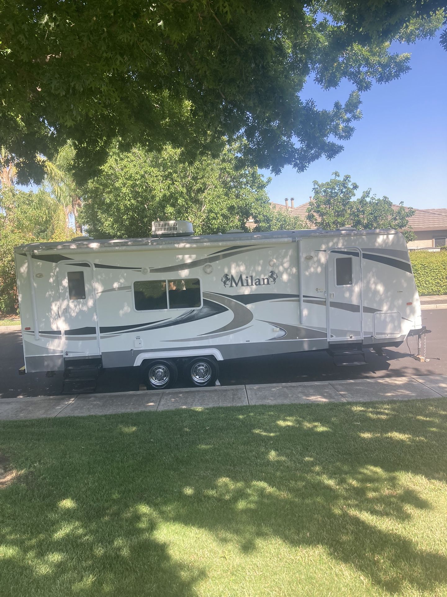 Selling my 2012 Rv, Travel Trailer, Mulan 25 Foot In Excellent Shape Everything Works Asking 9800 Or Best Offer