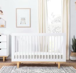 DaVinci White Crib