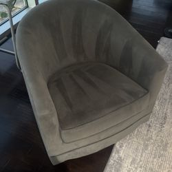 Gray Swivel Chair