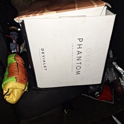 Devialet Phantom Gold.