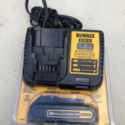 Brand new Battery and Charging De DEWALT