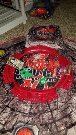 Bakugan Arena with 7 warriors/cards/And carrying bag