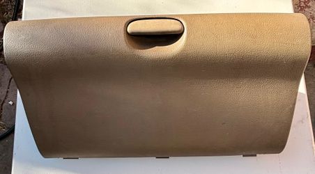 98-01 Dodge Ram 1(contact info removed) 3500 Glovebox Compartment Brown
