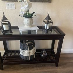 Console Plus Two Additional Coffee Tables