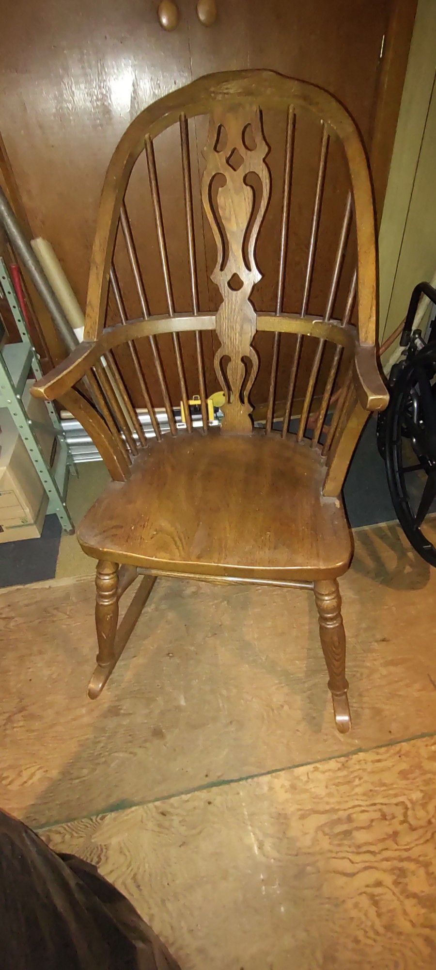 Vintage Rounded Rocking Chair 