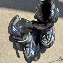 Roller Blades Kids Adjustable Size 1-4