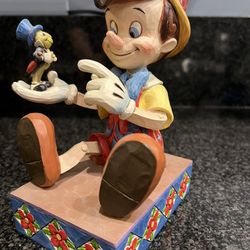 Disney Showcase Collection Pinocchio 
