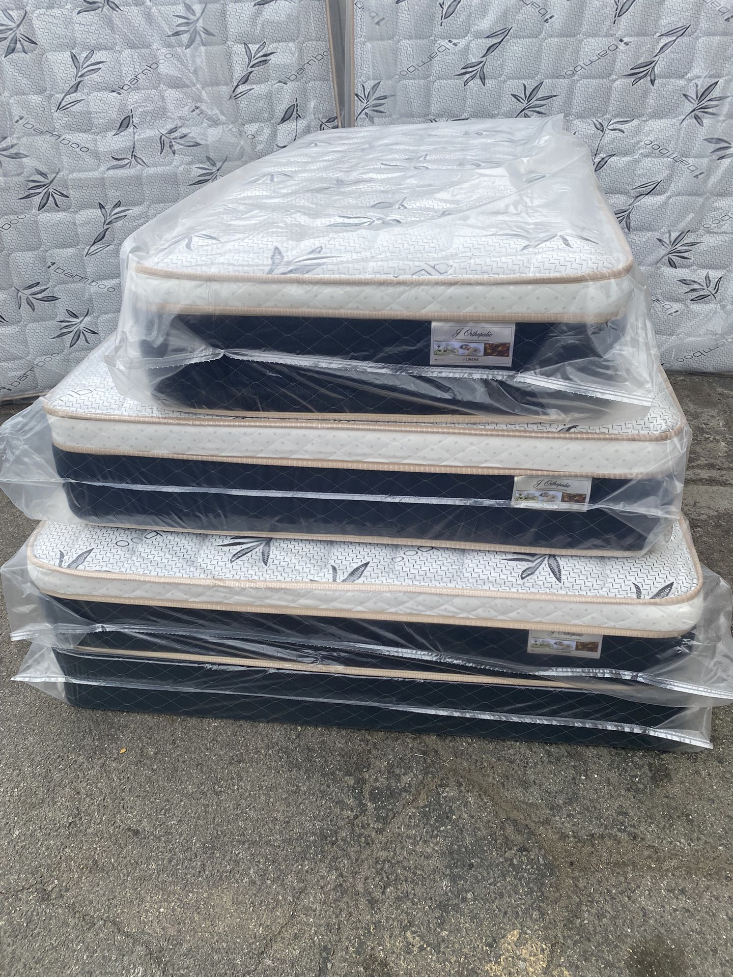 💎Mattress Pillow top At Low Prices💎 ✨in plastic✨ ⭐️Queen ⭐️Full ⭐️Twin ⭐️King ⭐️Cal King 🚚Delivery available