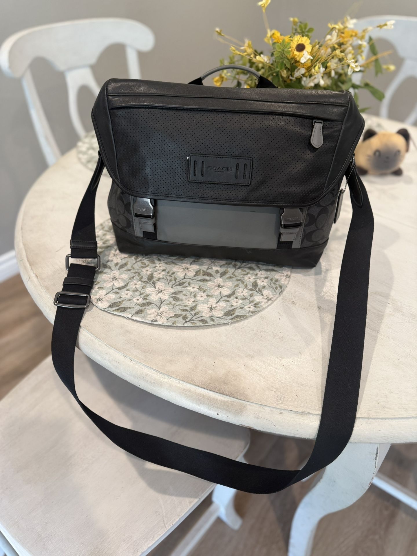 Coach Messenger Bag