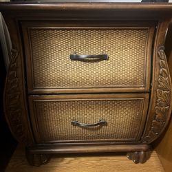 Side Table/ Nightstand 