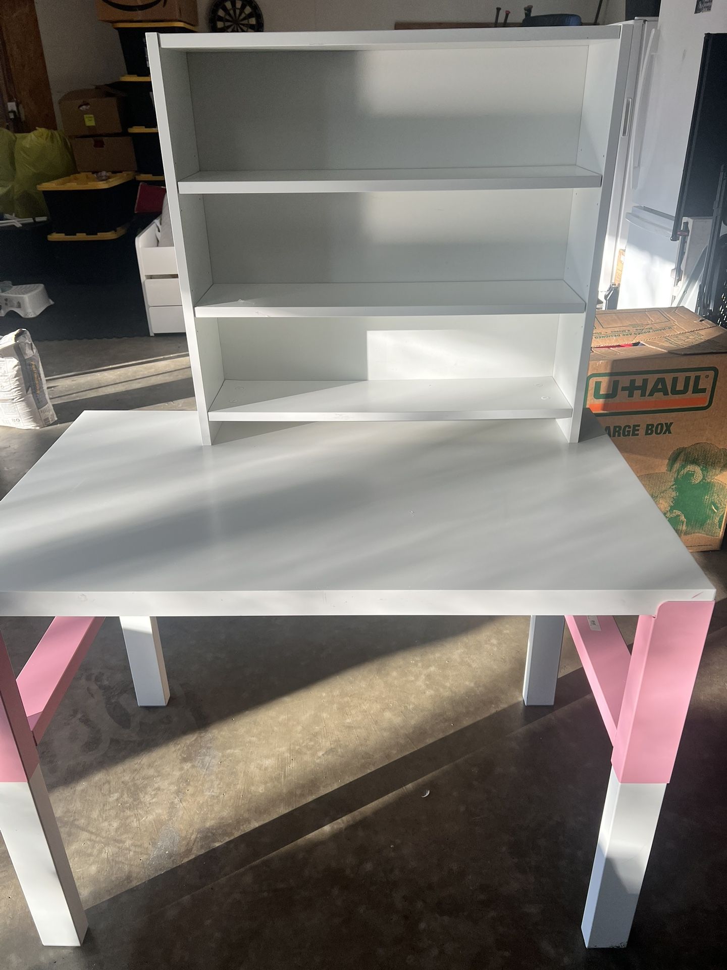 Kids Desk W/ Book Shelving