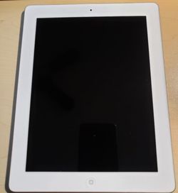 iPad includes original box and protection cover 👍