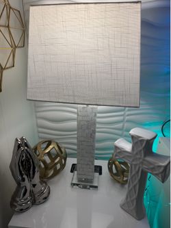 Set of 2 Mother-of-Pearl / Capiz Shell Table Lamps with Square Shad