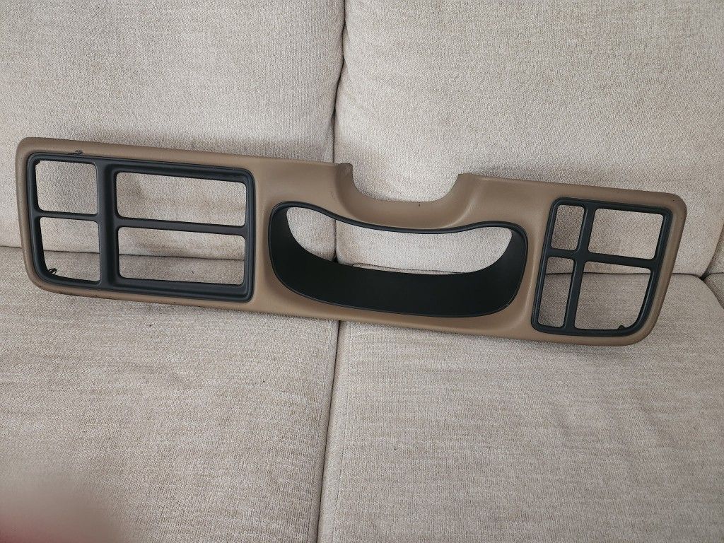 2000 GMC Sierra Dash Bezel - Oak