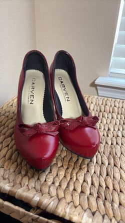 Carven Red designer heels. Size 6 USA. Leather.