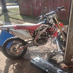 05 Honda Crf 250r 