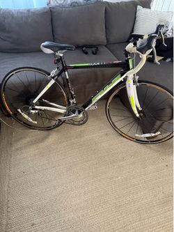 Full carbon fiber Fuji bike