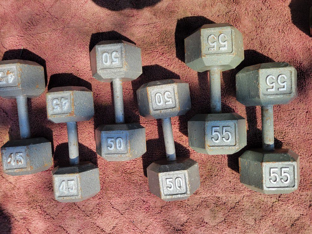 SET OF 55s. 50s. 45s.  HEXHEAD DUMBBELLS
 TOTAL 300LBs. 
7111  S. WESTERN WALGREENS 
$300     CASH ONLY.  AS IS