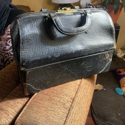 1930’s -40’s Era Doctors Bag  New Must Sell  Price