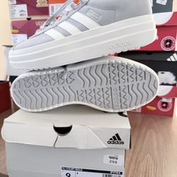 Womens Adidas( VL Court Bold) Size 9